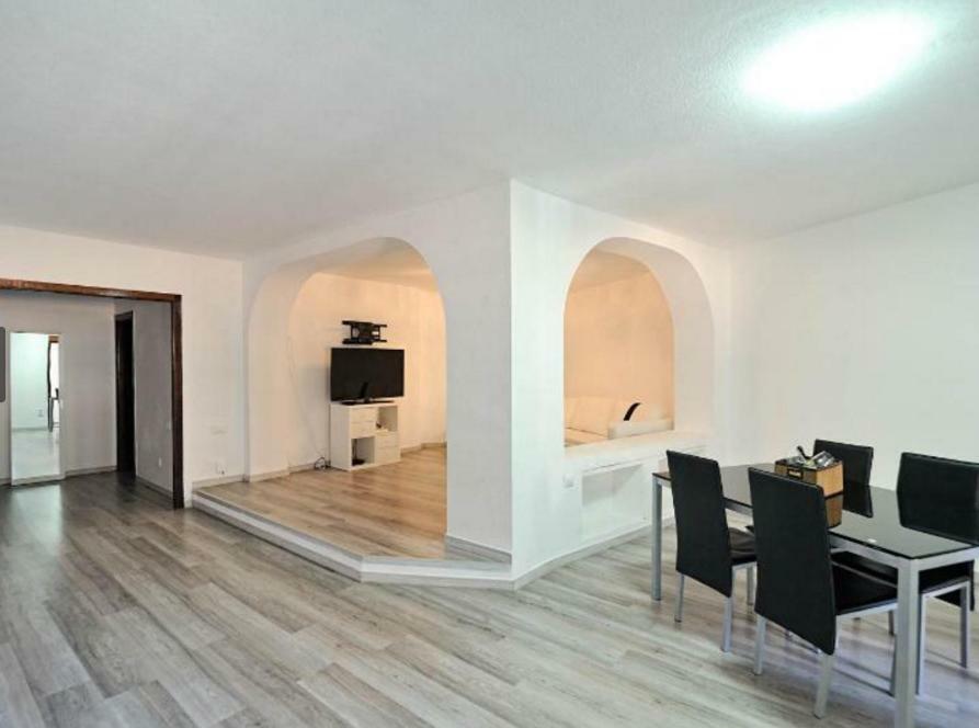 Appartement In Little Venice Port Saplaya